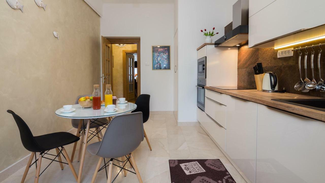 Luxury Apartment Luce Split Eksteriør billede
